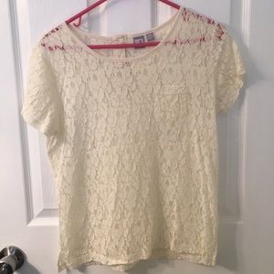 Ivory lace short sleeve top